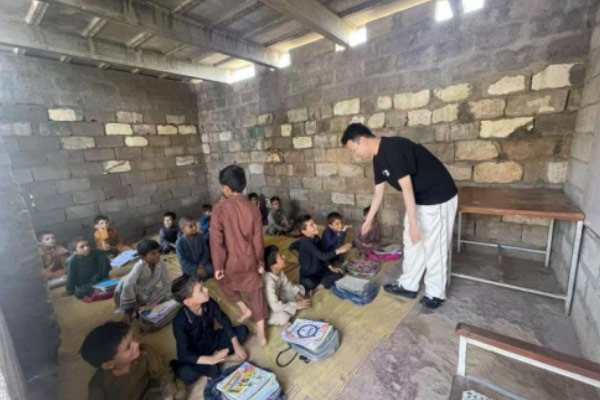 Pakistani humanitarian assistance